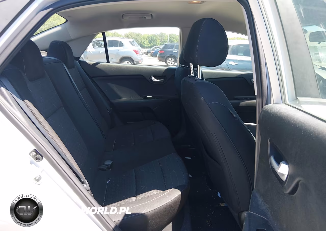 2019 Kia Rio Lx VIN:3KPA24AB7KE242722 - 8