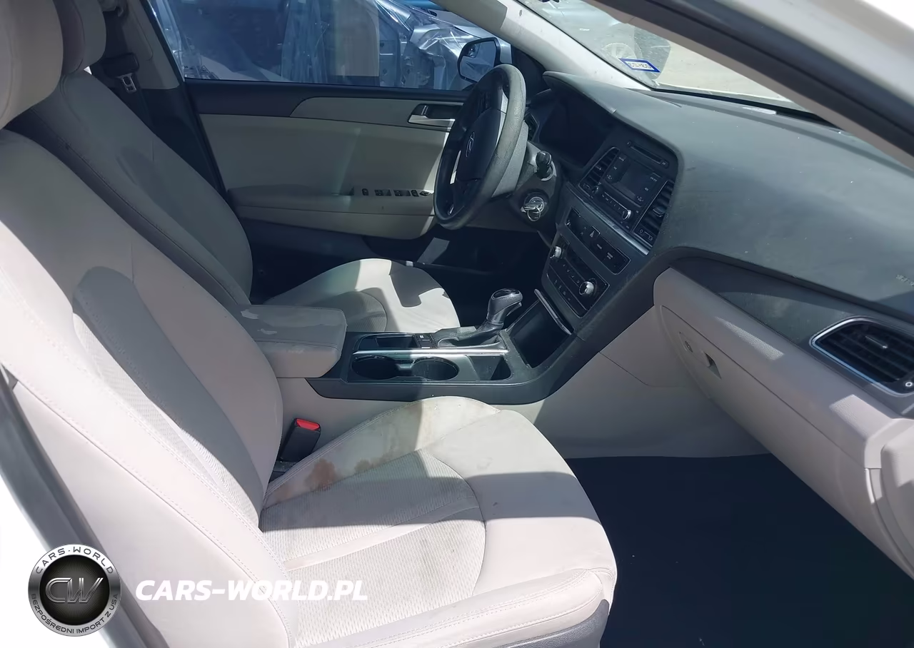 2016 Hyundai Sonata VIN:5NPE24AF3GH393466 - 5