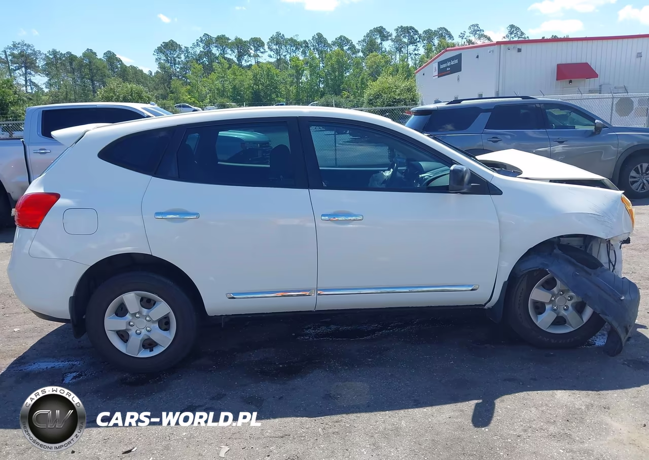 2013 Nissan Rogue S VIN:JN8AS5MT7DW553767 - 13