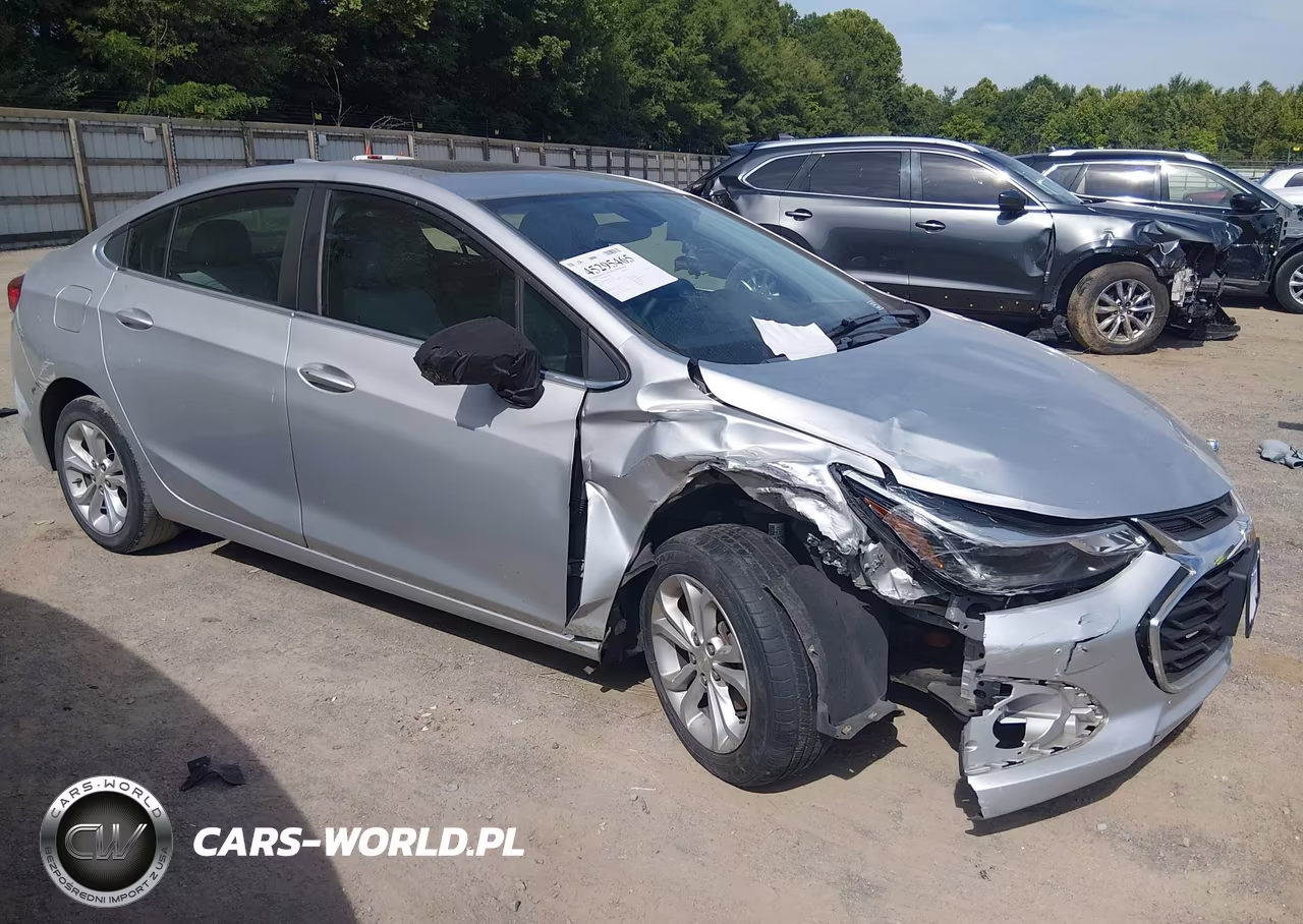 2019 Chevrolet Cruze Lt – zdjęcie 1 z 16