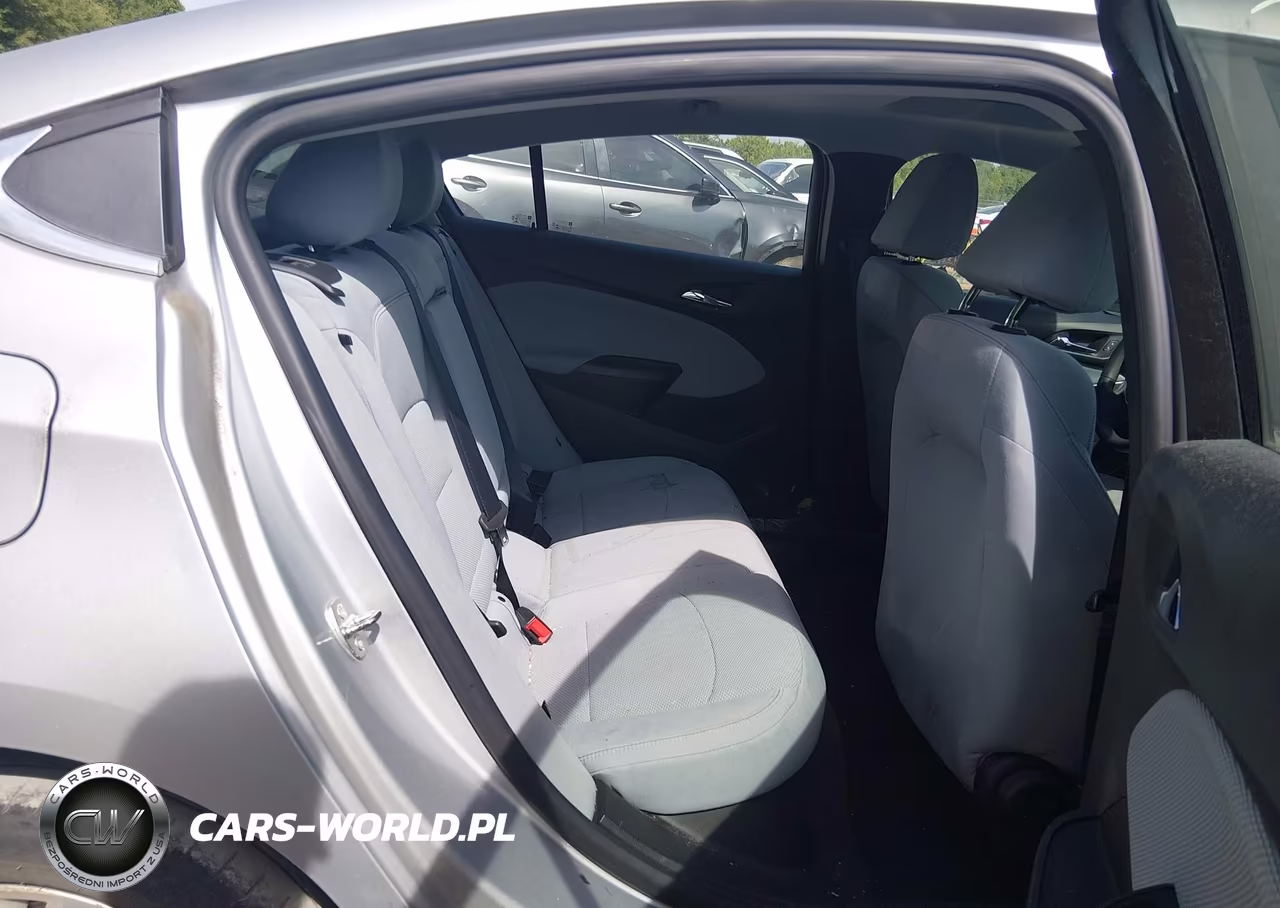 2019 Chevrolet Cruze Lt VIN:1G1BE5SMXK7121953 - 8