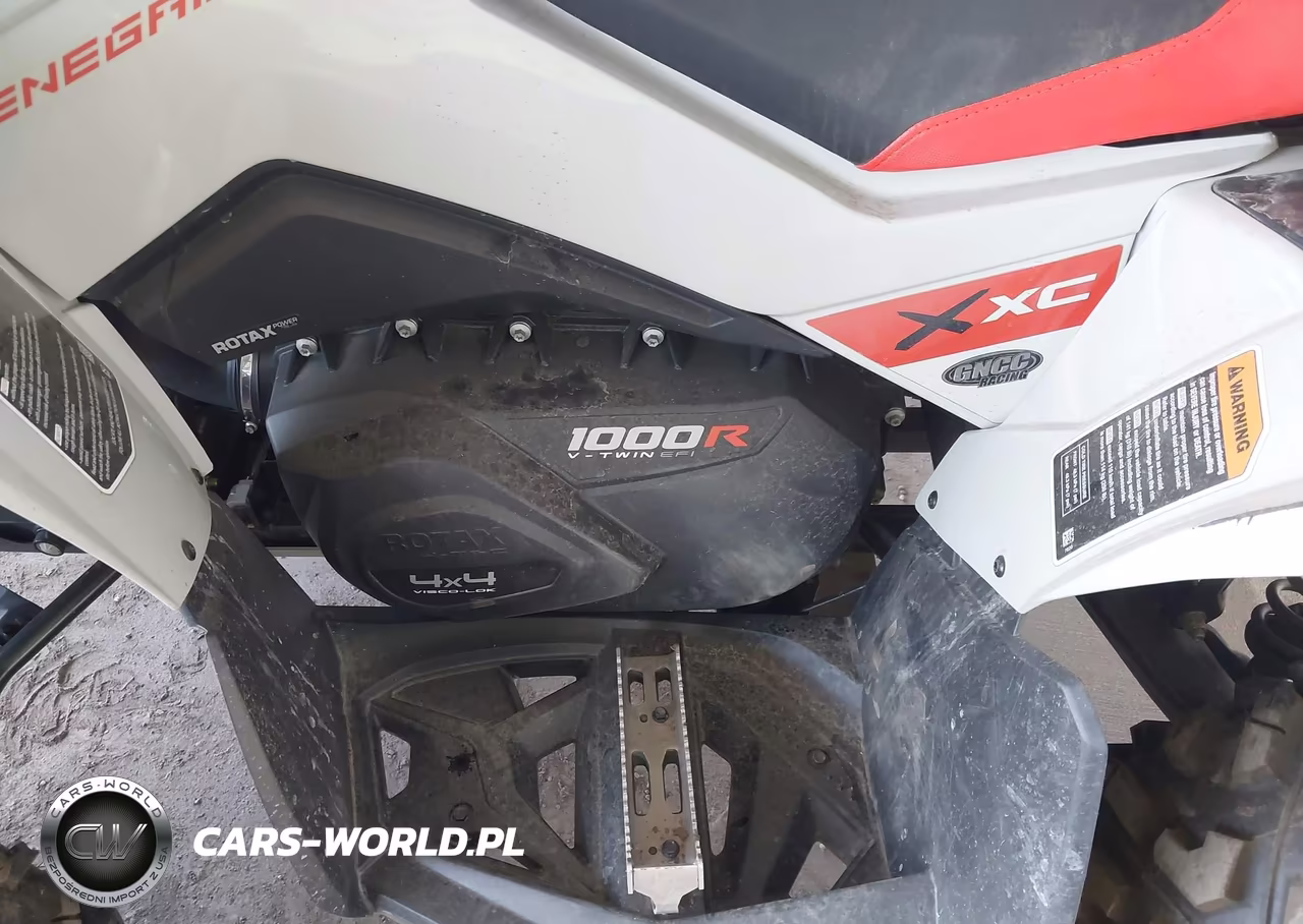 2022 Can-Am Renegade X Xc 1000R VIN:3JBMXAX40NJ000567 - 9
