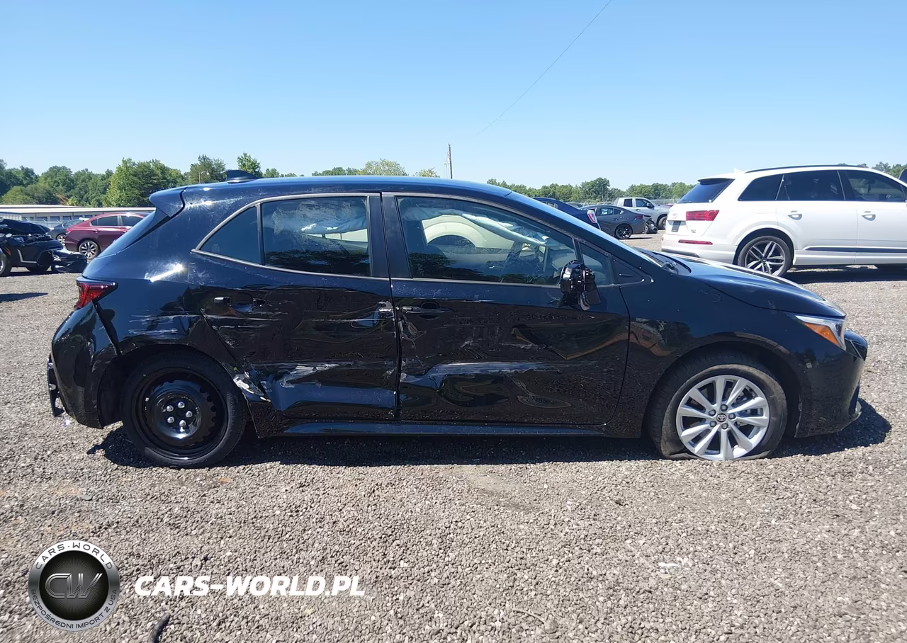 2026 Toyota Corolla Se VIN:JTND4MBE0T3266316 - 13