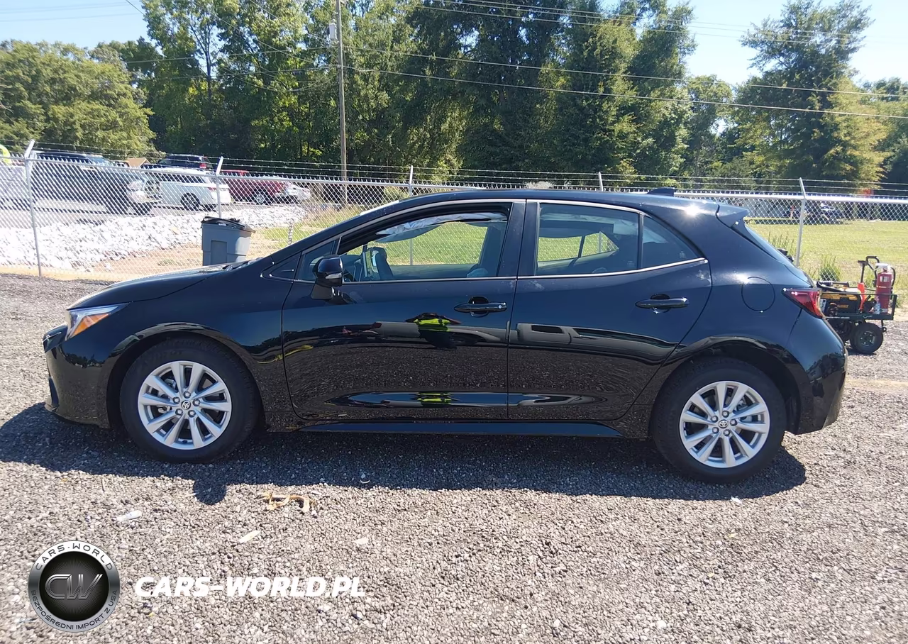 2026 Toyota Corolla Se VIN:JTND4MBE0T3266316 - 14