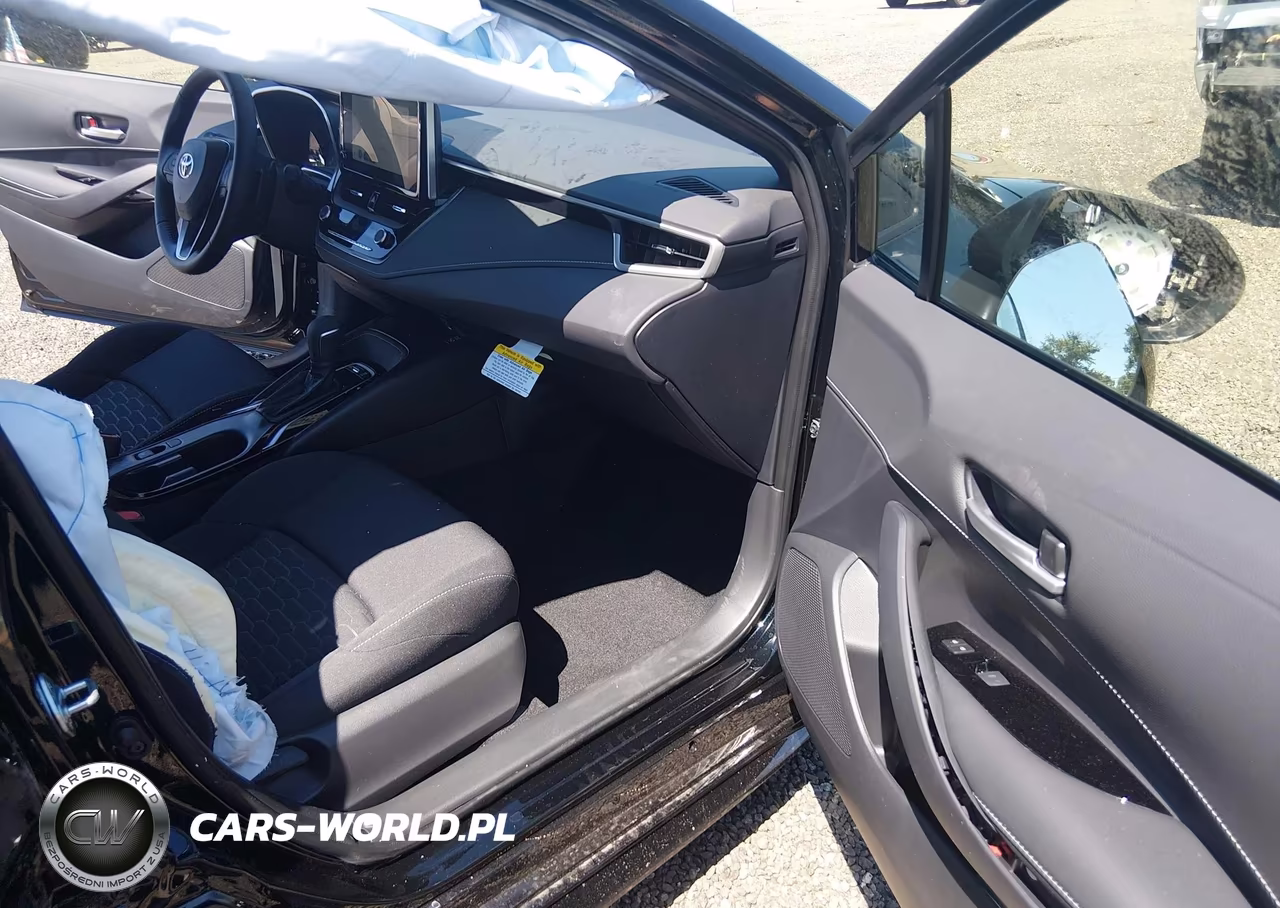 2026 Toyota Corolla Se VIN:JTND4MBE0T3266316 - 5