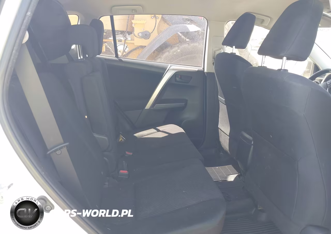 2017 Toyota Rav4 Le VIN:JTMBFREV1HJ704827 - 8