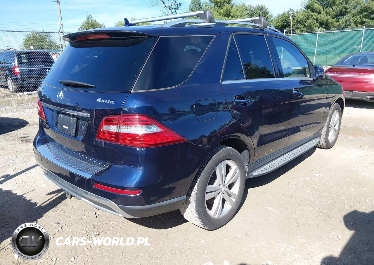 2015 Mercedes-Benz Ml 350 4Matic VIN:4JGDA5HB4FA583284 - 4