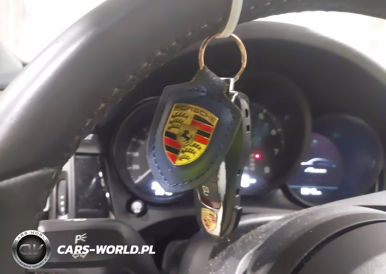 2023 Porsche Macan T VIN:WP1AA2A5XPLB08043 - 11