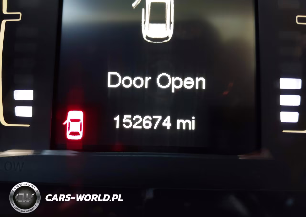 2014 Jeep Cherokee Sport VIN:1C4PJLAB0EW231109 - 16