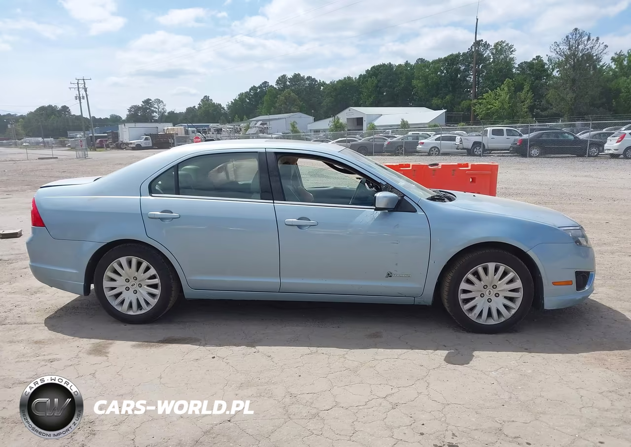 2010 Ford Fusion Hybrid VIN:3FADP0L36AR195595 - 12