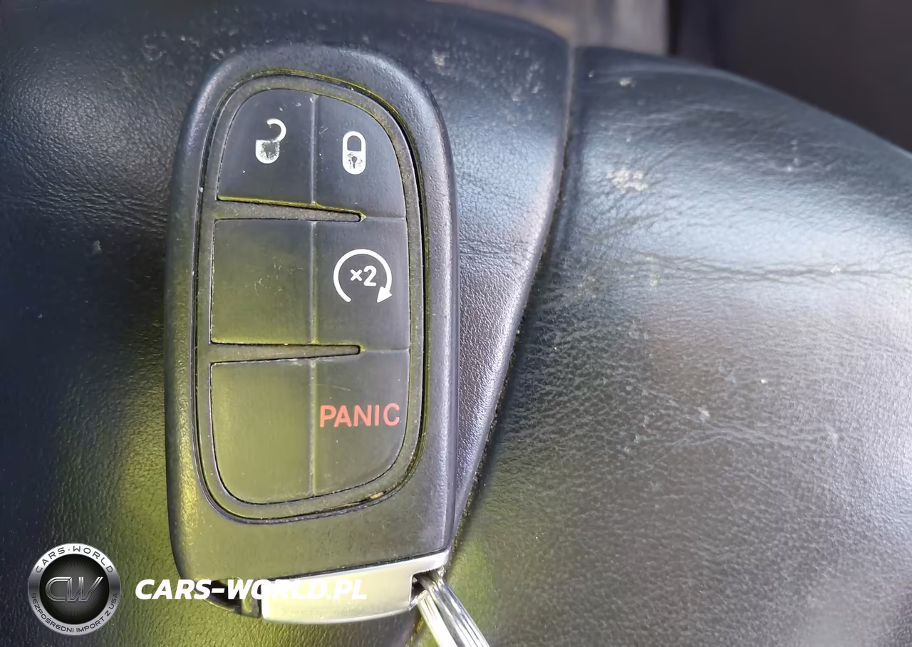 2016 Jeep Cherokee Limited VIN:1C4PJLDS3GW257007 - 11
