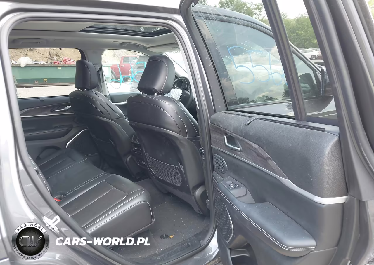 2023 Jeep Grand Cherokee 4Xe 30Th Anniversary VIN:1C4RJYB62P8905467 - 8