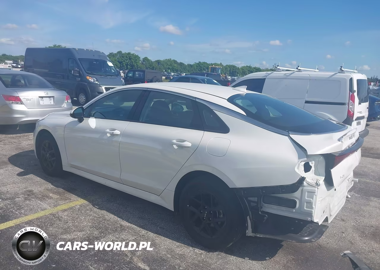 2026 Kia K5 Lxs Fwd VIN:KNAG24J74T5444661 - 3