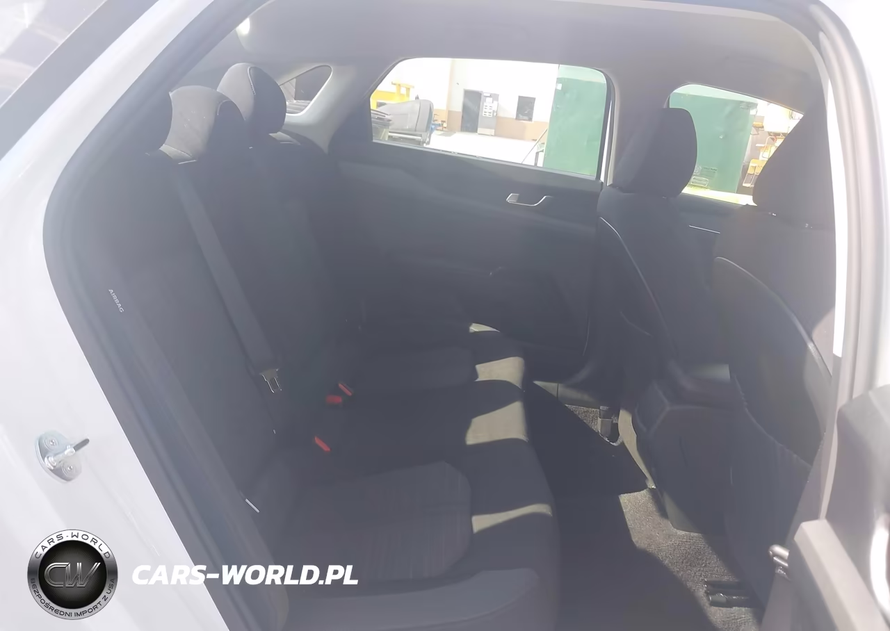 2026 Kia K5 Lxs Fwd VIN:KNAG24J74T5444661 - 8