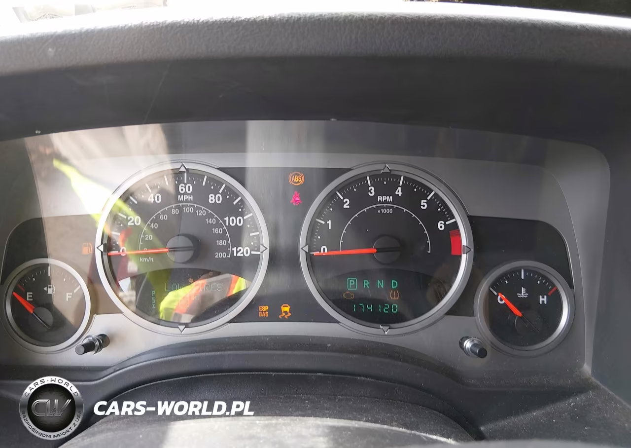 2007 Jeep Compass Limited VIN:1J8FF57W37D241398 - 7