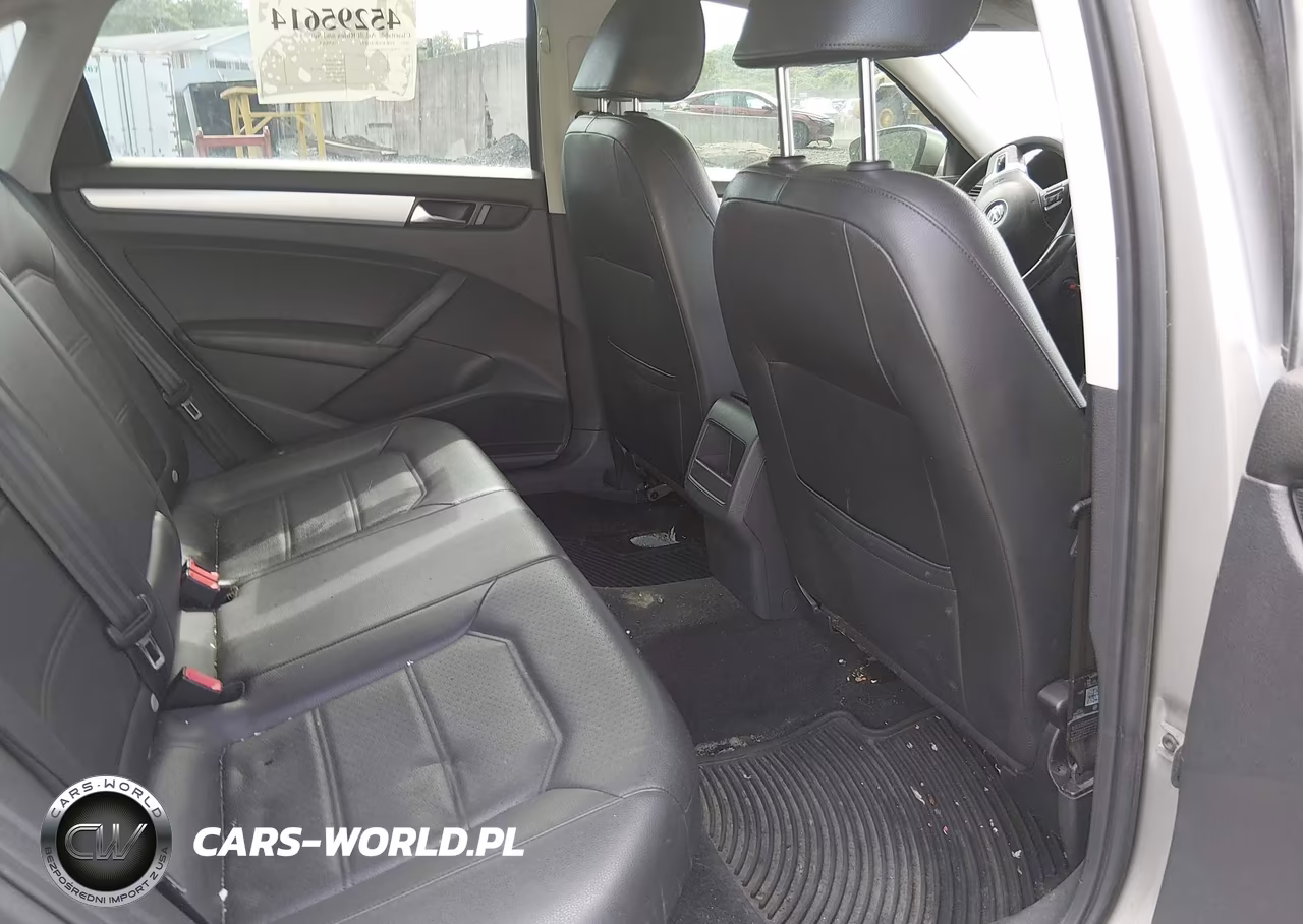 2012 Volkswagen Passat 2.5L Se VIN:1VWBP7A33CC003237 - 8