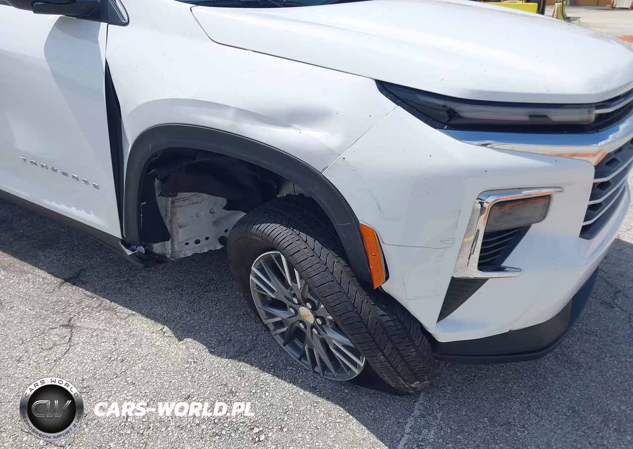2026 Chevrolet Traverse Lt VIN:1GNEVGKS2TJ182689 - 6