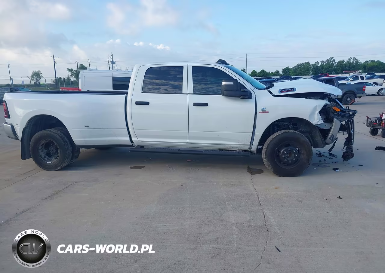 2026 Ram 3500 VIN:3C63RRGL1TG228622 - 12