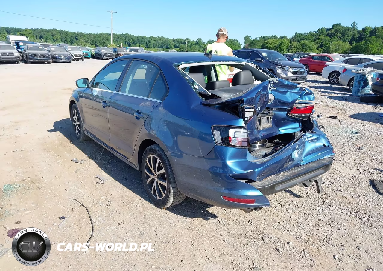 2017 Volkswagen Jetta 1.4T Se VIN:3VWB67AJ8HM361683 - 3