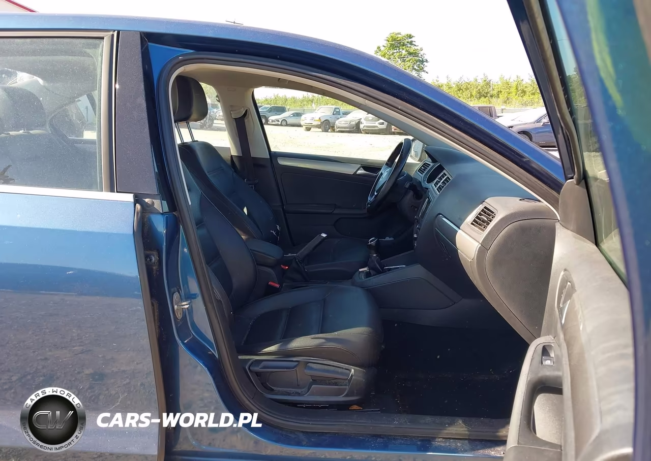 2017 Volkswagen Jetta 1.4T Se VIN:3VWB67AJ8HM361683 - 5