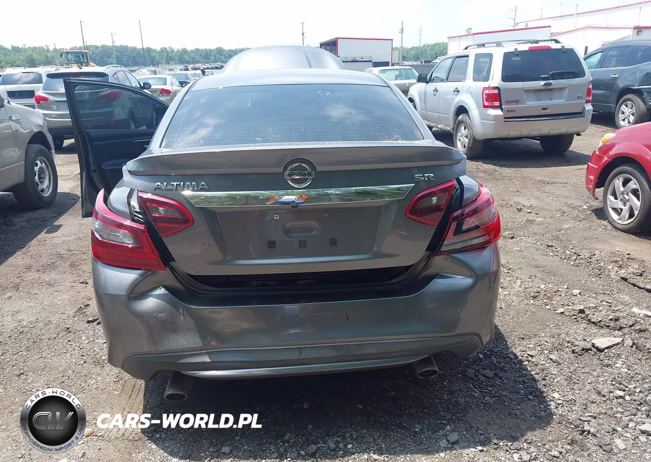 2017 Nissan Altima 2.5 Sr VIN:1N4AL3AP7HC153273 - 6