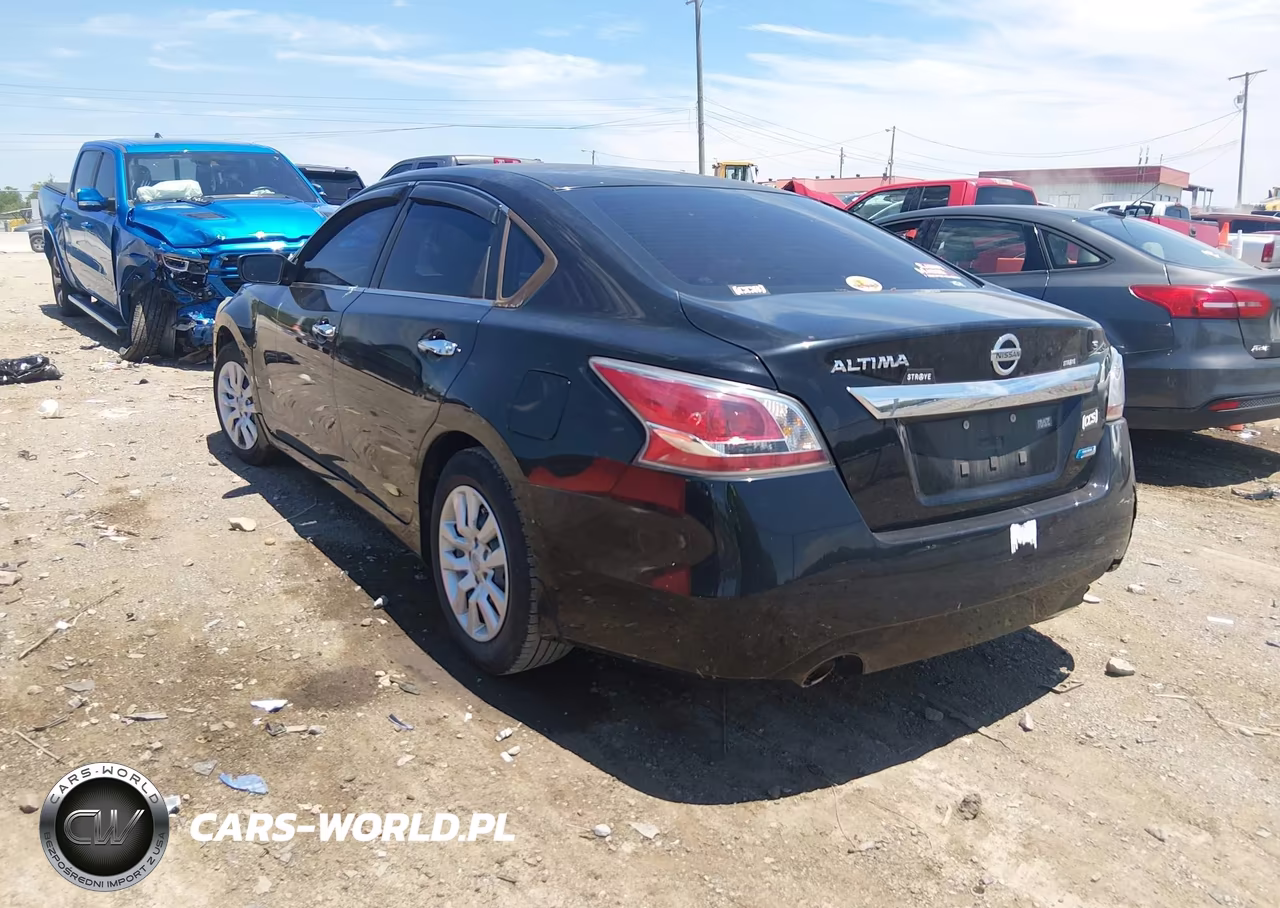 2014 Nissan Altima 2.5 S VIN:1N4AL3APXEC117900 - 3