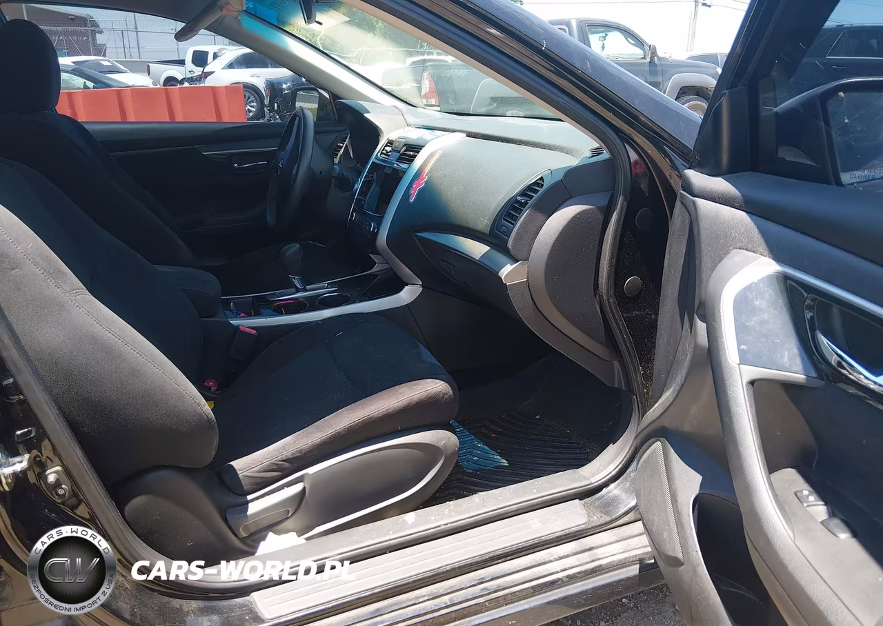 2014 Nissan Altima 2.5 S VIN:1N4AL3APXEC117900 - 5