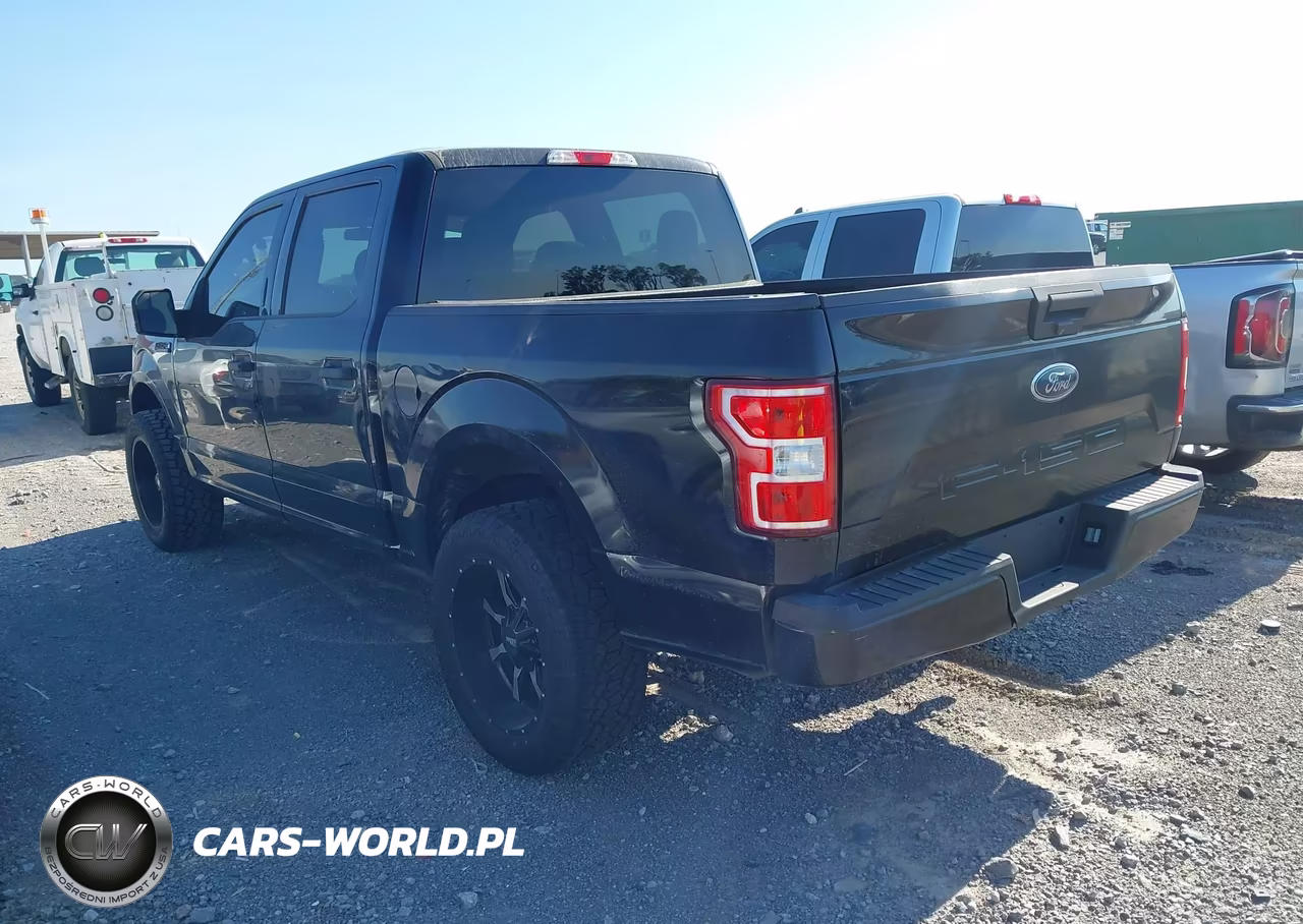 2018 Ford F-150 Xlt VIN:1FTEW1EB8JFC79359 - 3