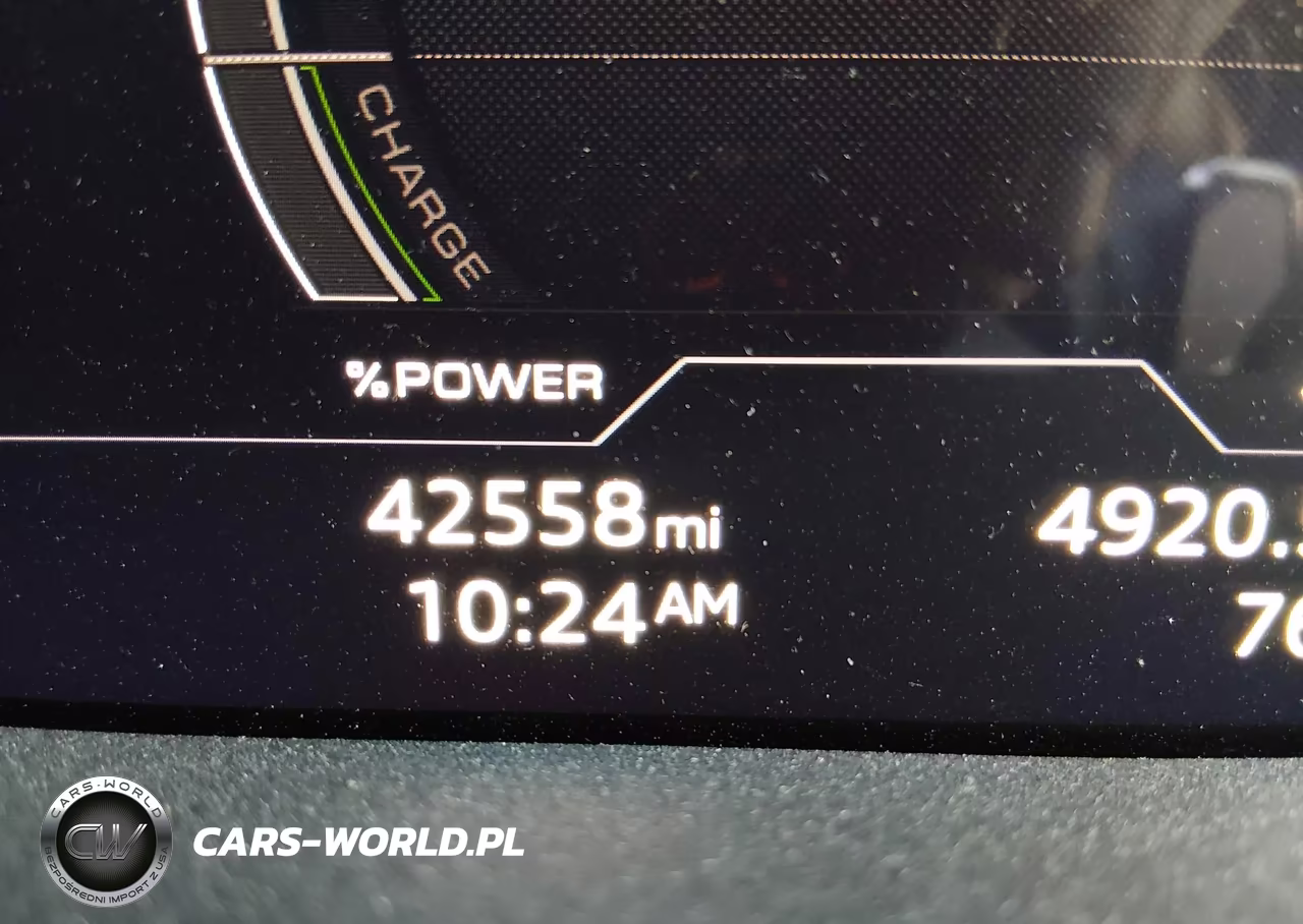 2023 Audi E-Tron Premium Plus Quattro VIN:WA1LAAGE1PB014550 - 16