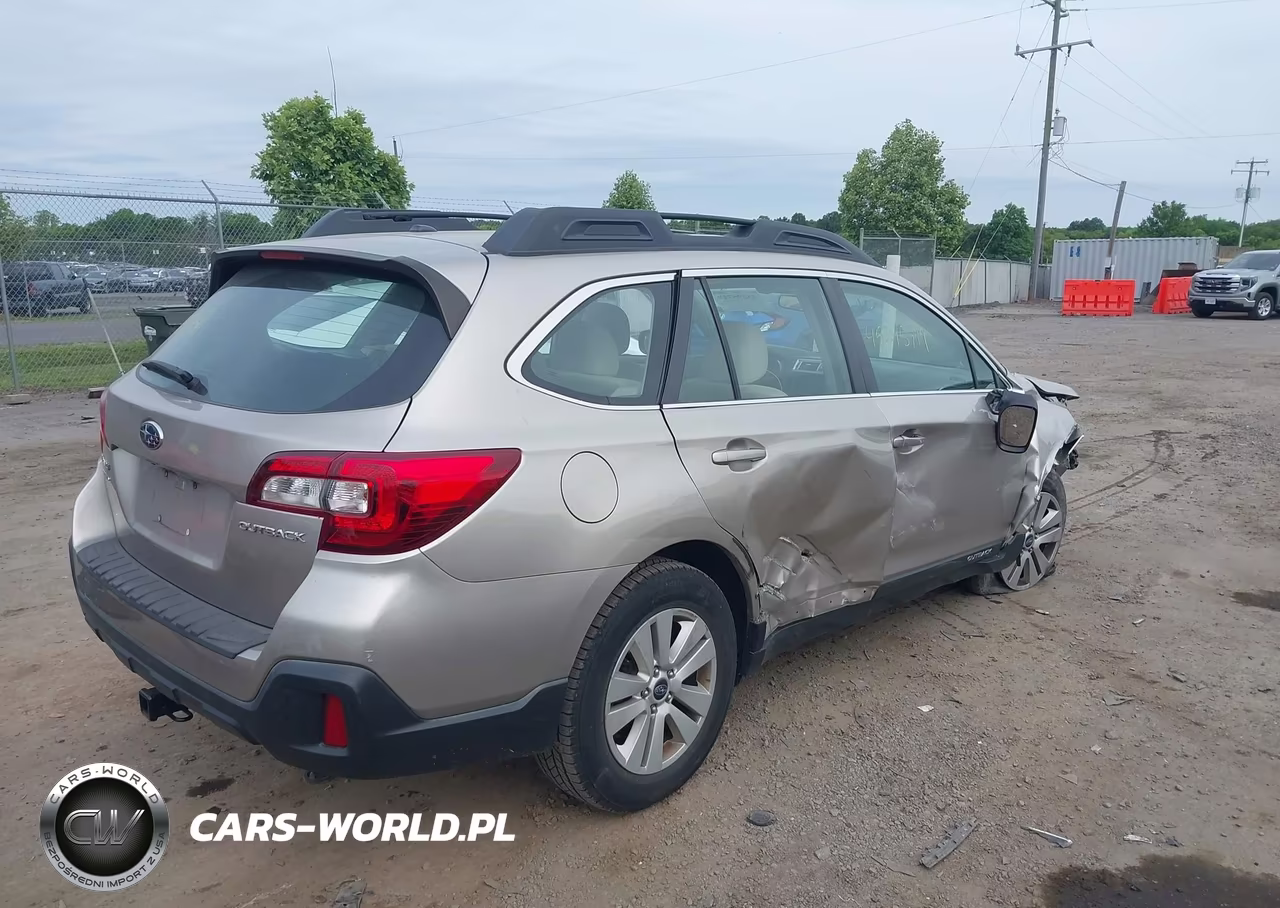 2019 Subaru Outback 2.5I VIN:4S4BSABC1K3281495 - 4