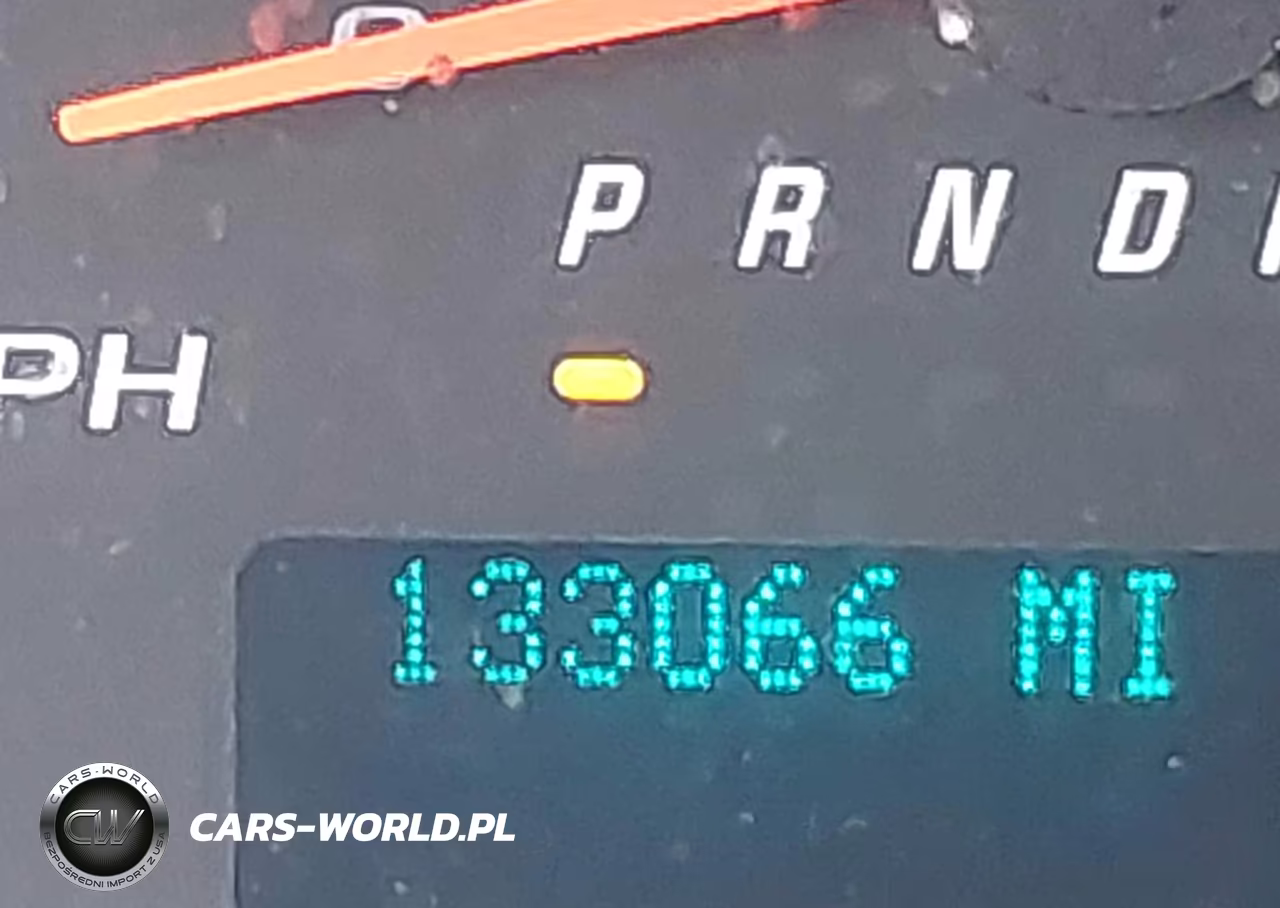 2017 Chevrolet Express 2500 Work Van VIN:1GCWGAFF5H1133852 - 15