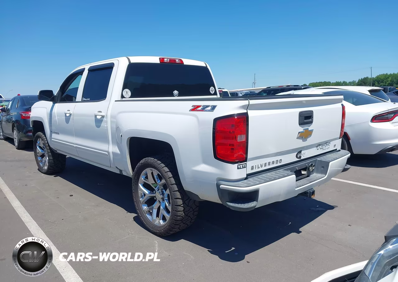 2017 Chevrolet Silverado 1500 2Lt VIN:3GCUKREC9HG413531 - 3