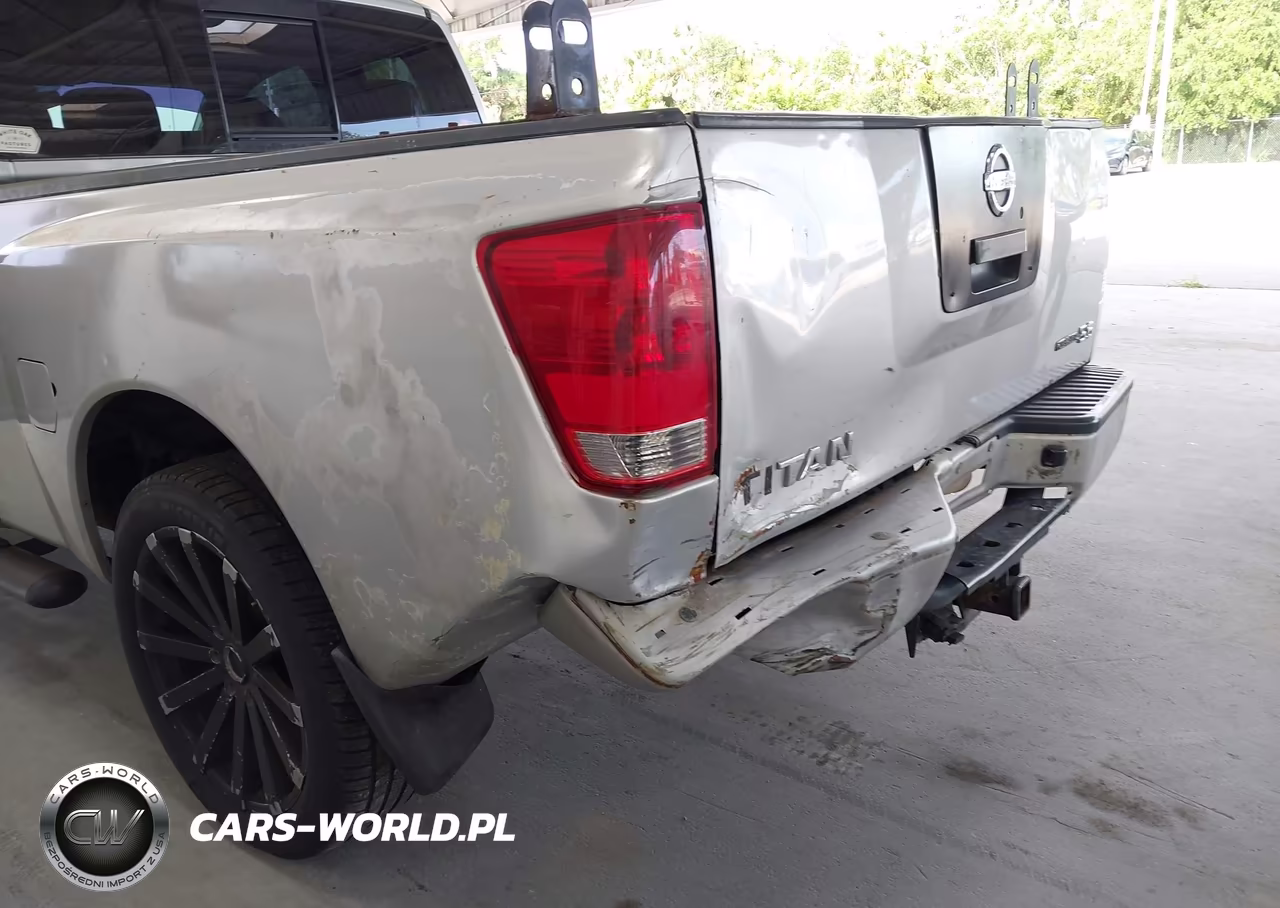 2010 Nissan Titan Xe VIN:1N6BA0CH4AN322133 - 6