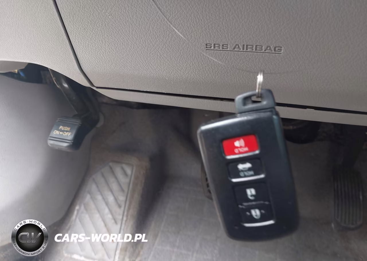 2015 Toyota Camry Hybrid Le VIN:4T1BD1FK7FU175340 - 11