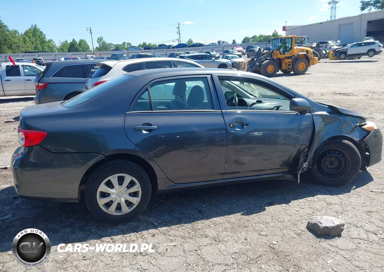 2013 Toyota Corolla L VIN:2T1BU4EE8DC111335 - 13