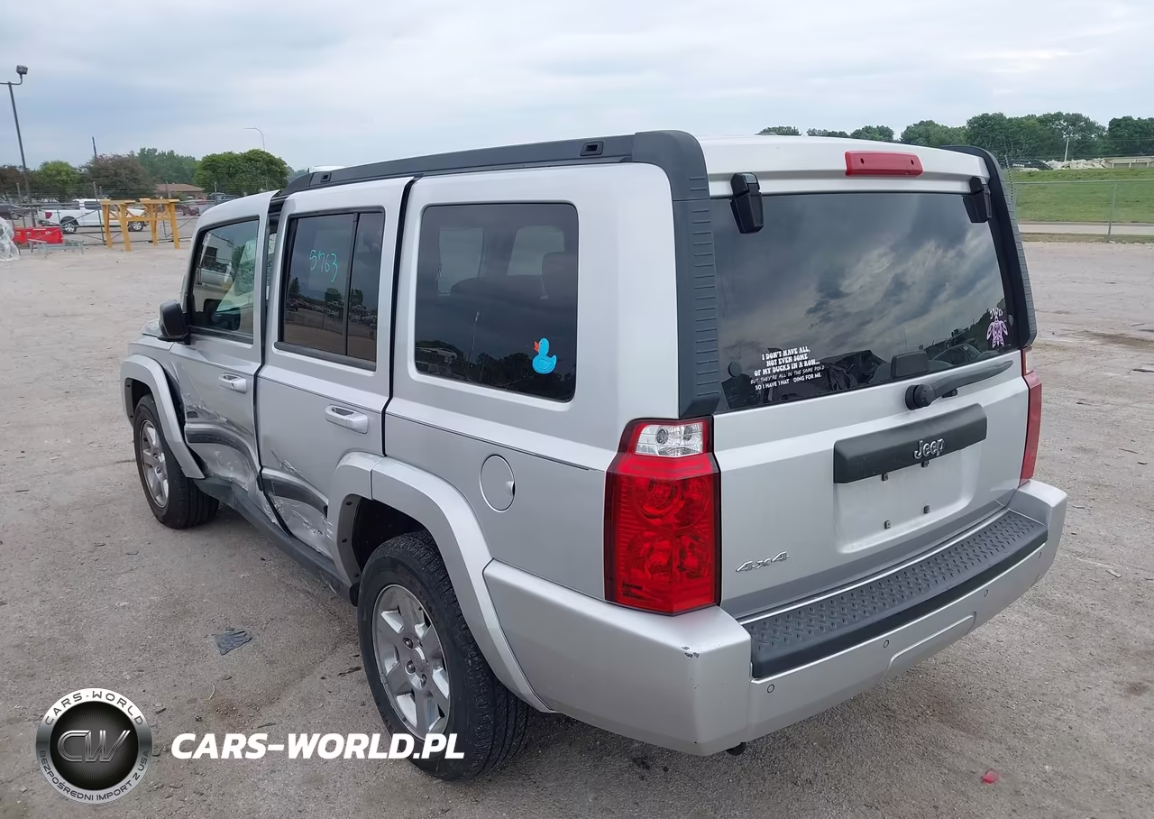 2007 Jeep Commander Sport VIN:1J8HG48K07C668944 - 3