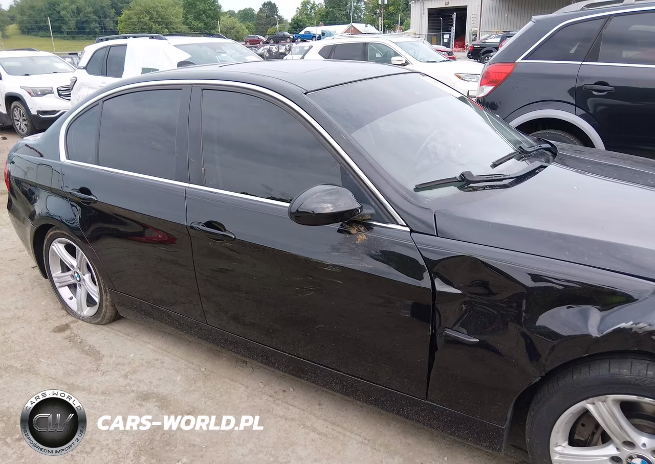 2008 BMW 335Xi VIN:WBAVD535X8A285646 - 13