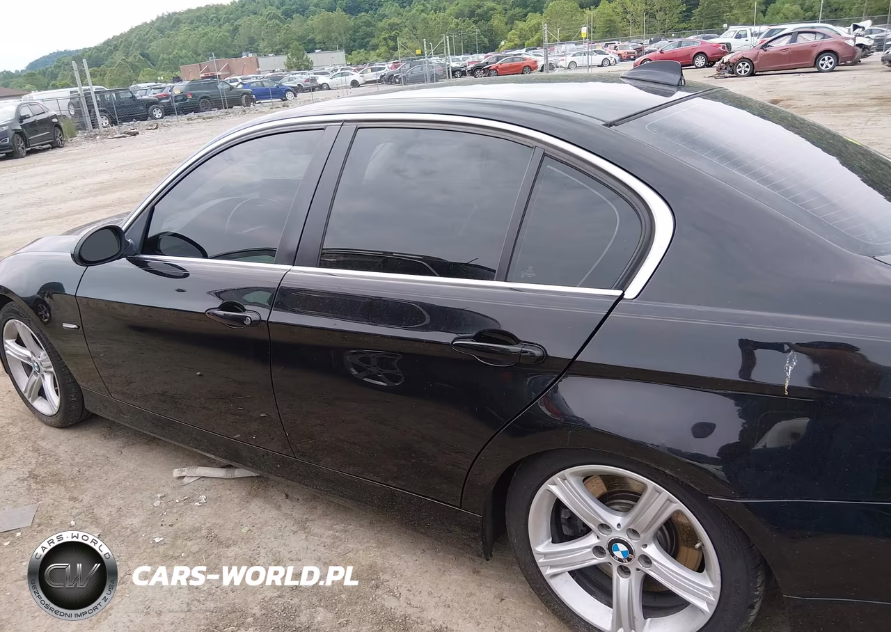 2008 BMW 335Xi VIN:WBAVD535X8A285646 - 14