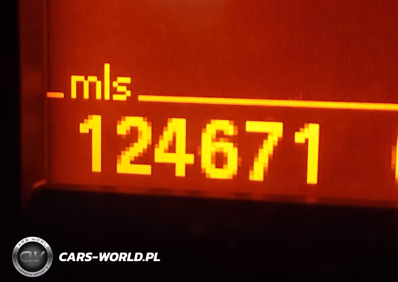 2008 BMW 335Xi VIN:WBAVD535X8A285646 - 15