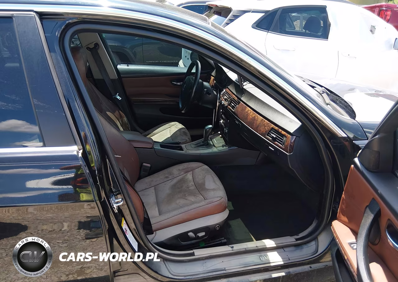 2008 BMW 335Xi VIN:WBAVD535X8A285646 - 5