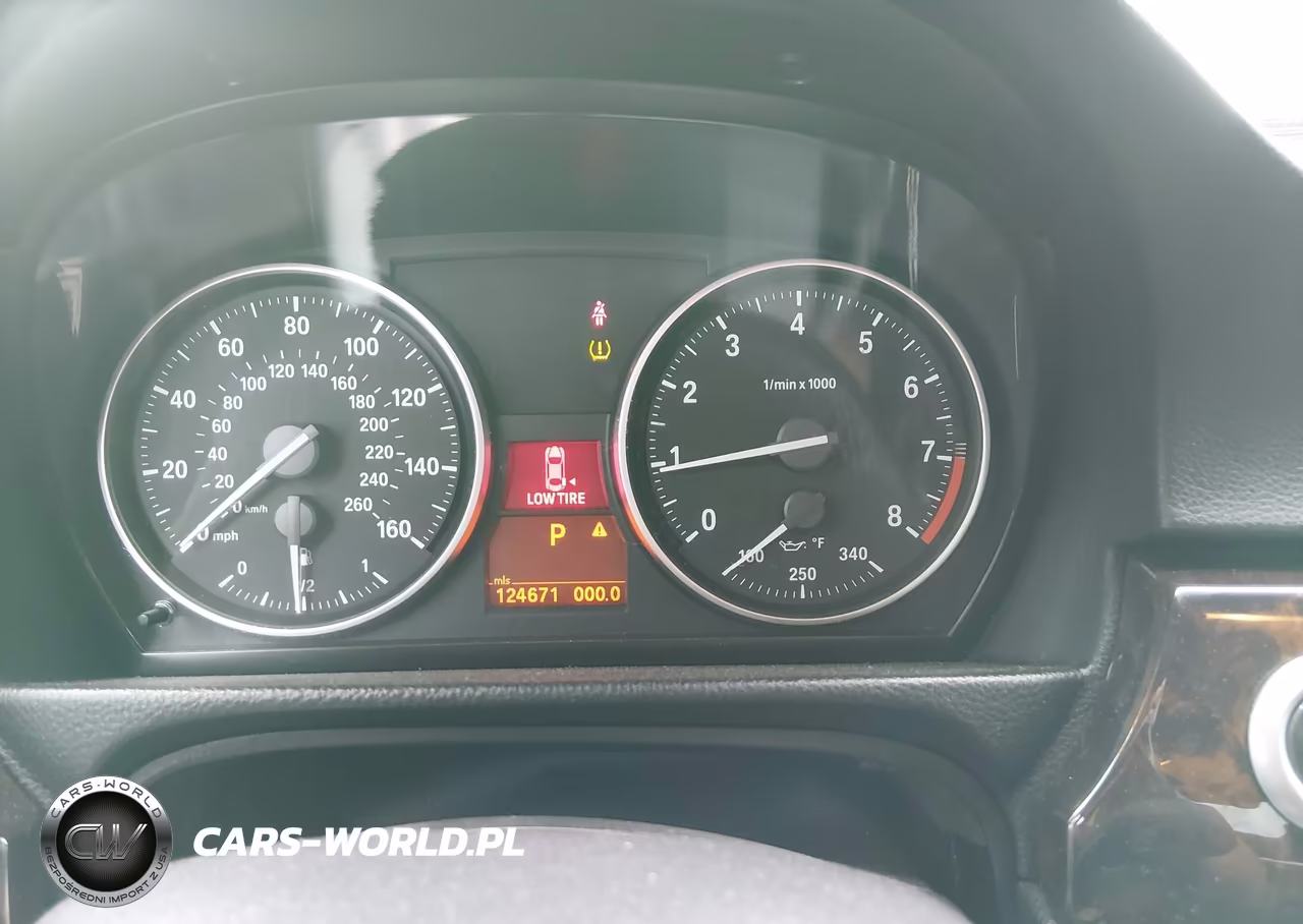 2008 BMW 335Xi VIN:WBAVD535X8A285646 - 7