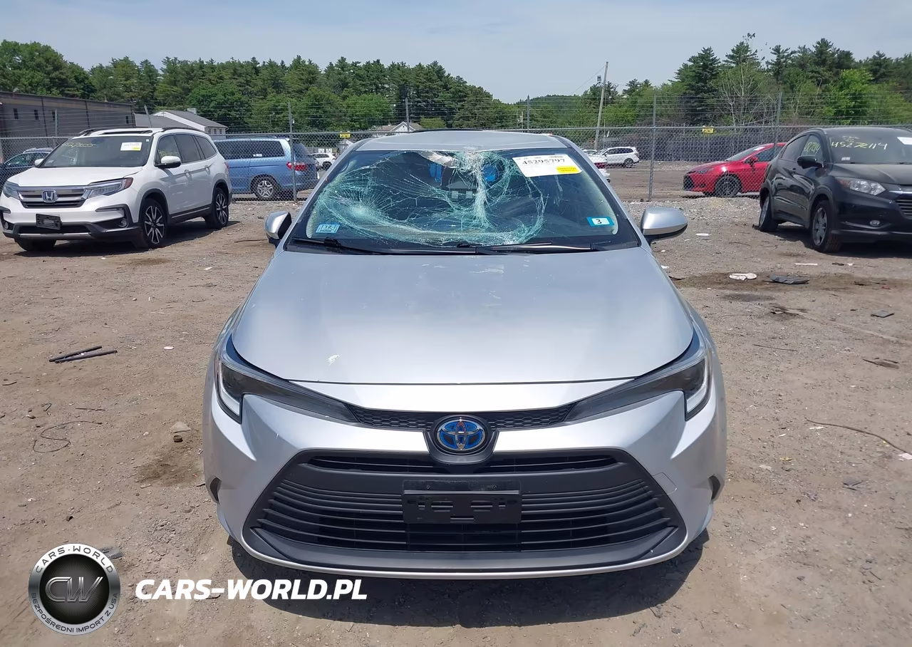 2024 Toyota Corolla Hybrid Le VIN:JTDBCMFE0R3039693 - 12
