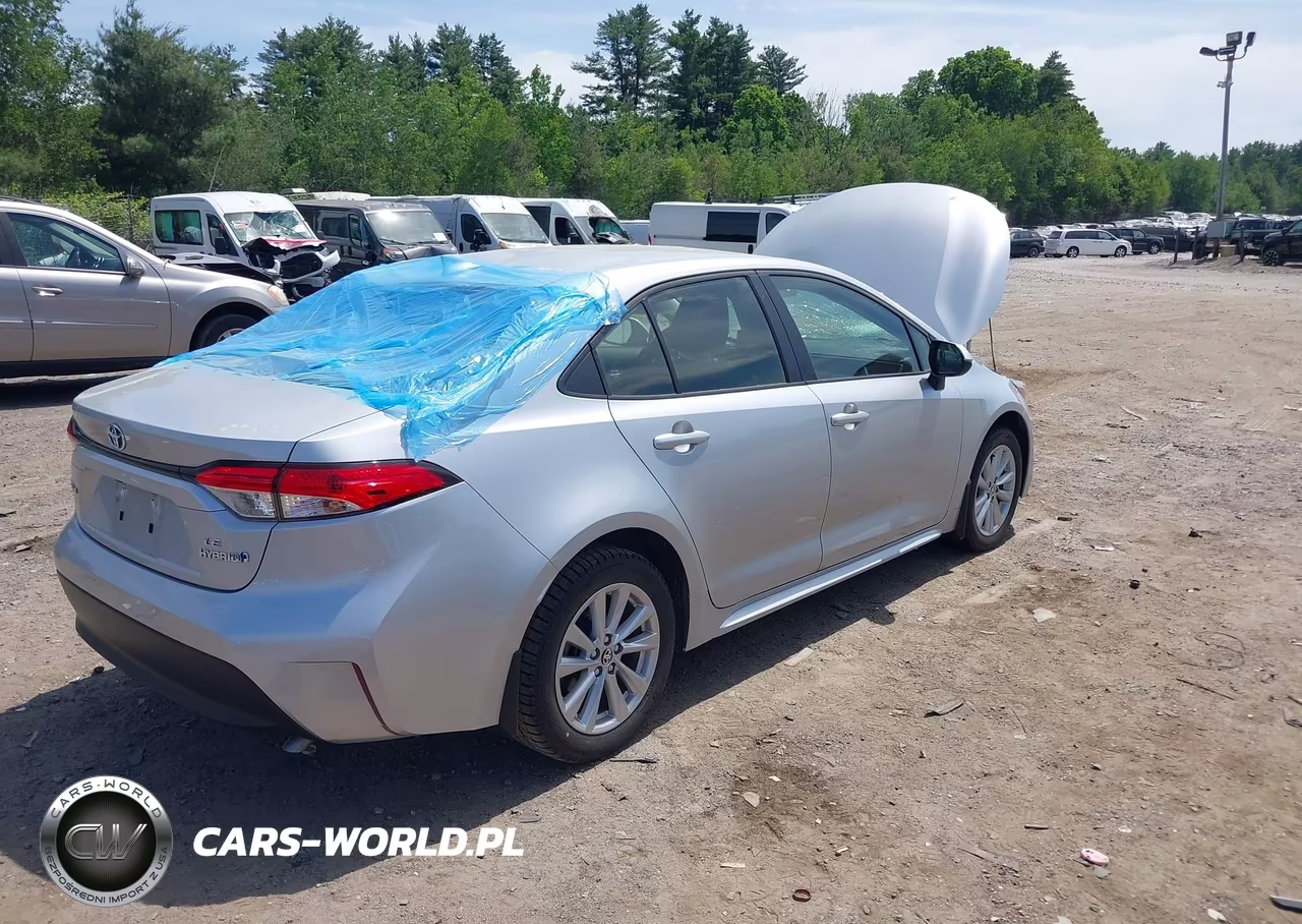 2024 Toyota Corolla Hybrid Le VIN:JTDBCMFE0R3039693 - 4