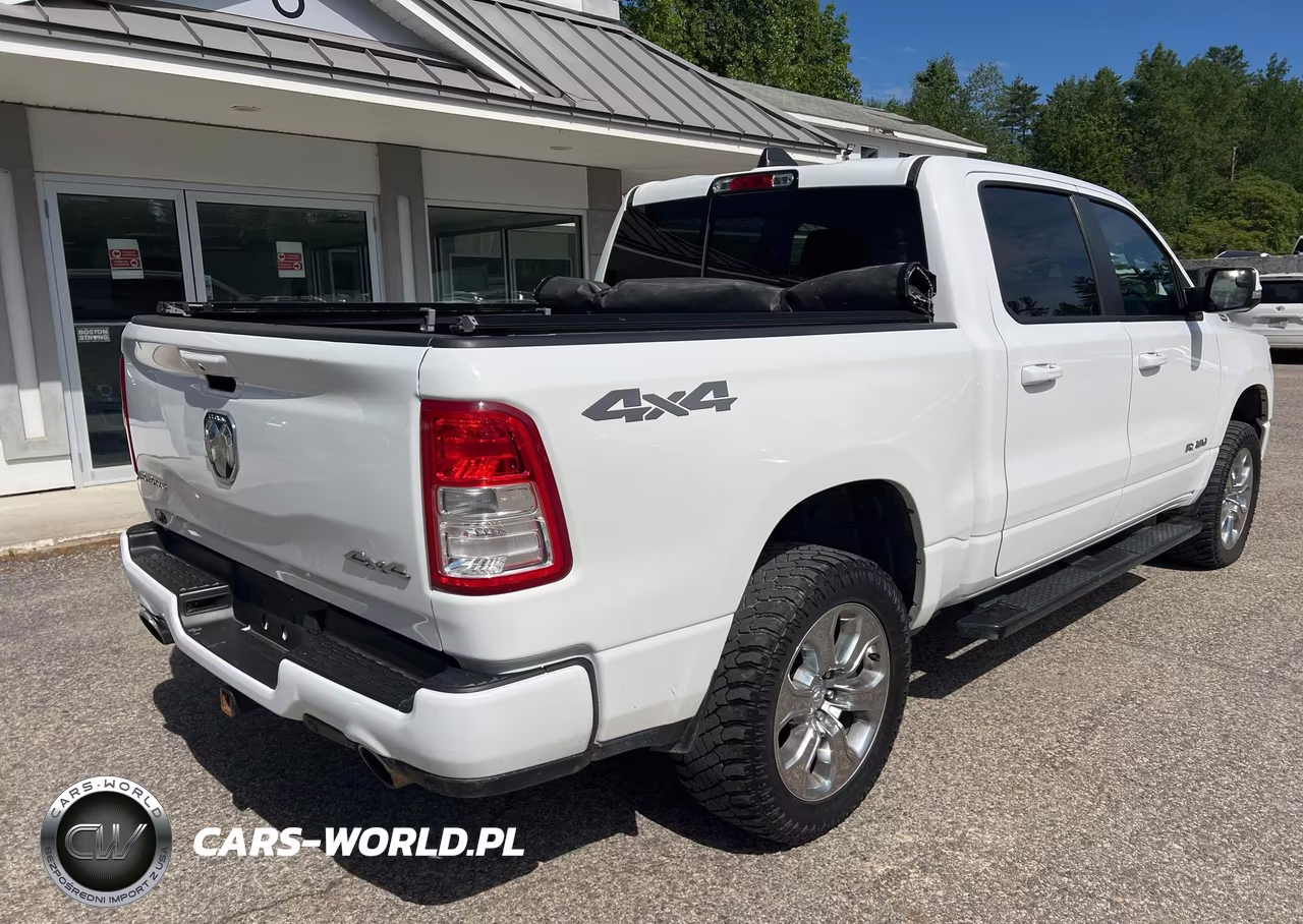 2019 Ram 1500 Big Horn VIN:1C6SRFFT3KN775246 - 4