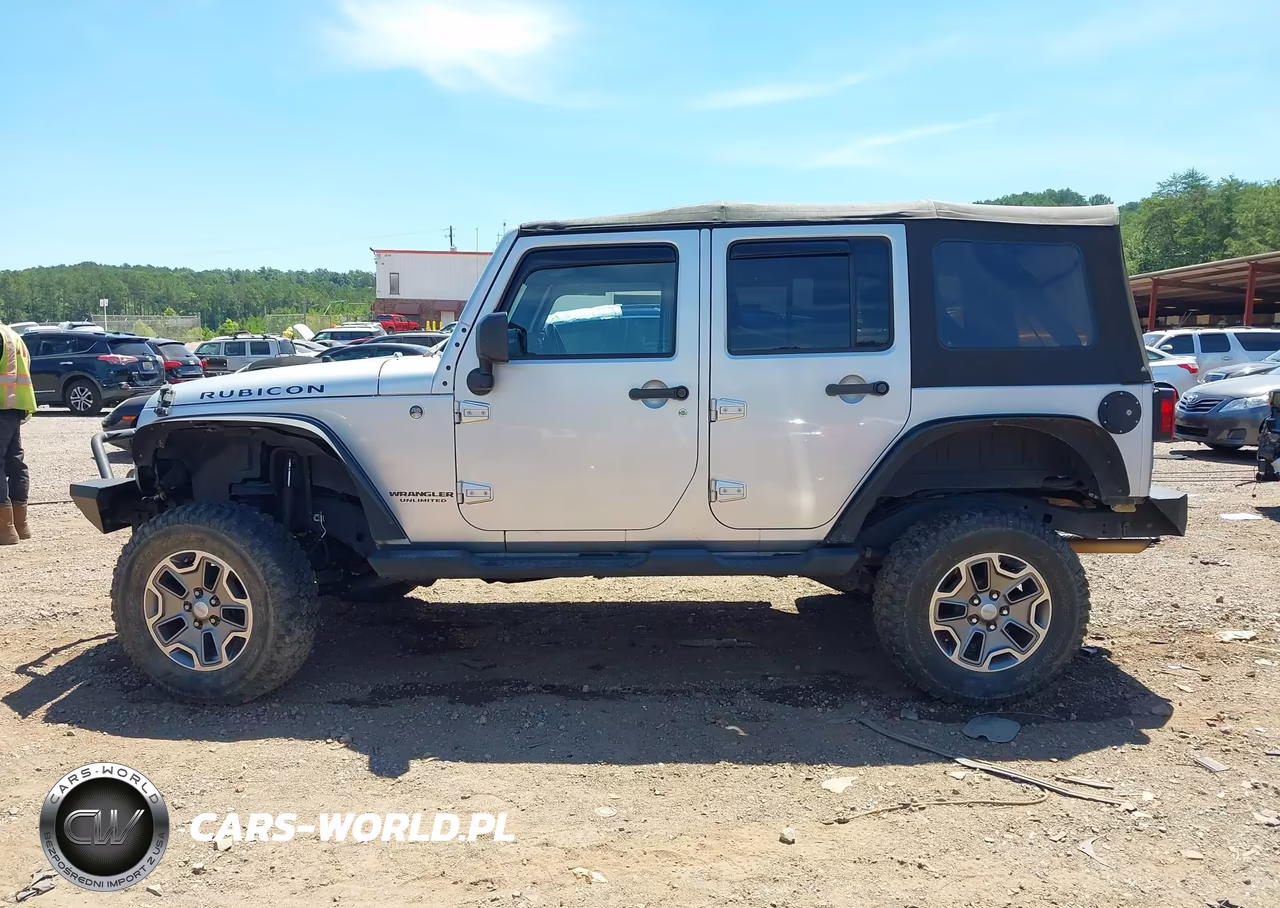 2008 Jeep Wrangler Unlimited Rubicon VIN:1J4GA69158L566024 - 14