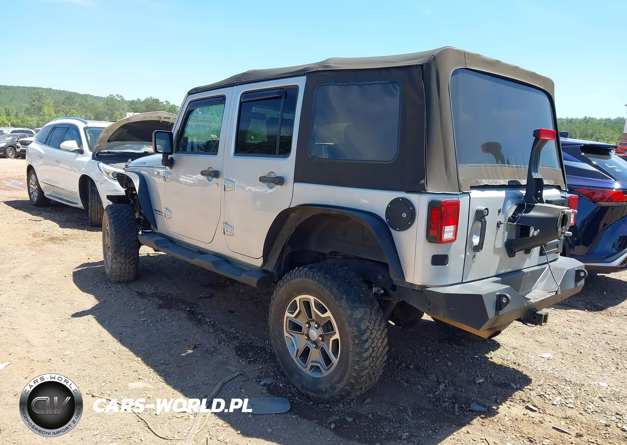 2008 Jeep Wrangler Unlimited Rubicon VIN:1J4GA69158L566024 - 3