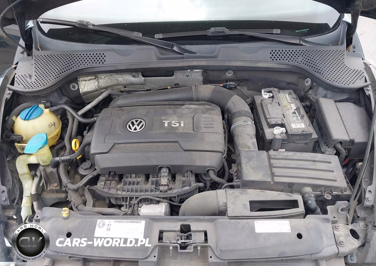 2016 Volkswagen Beetle 1.8T Classic VIN:3VWF17AT7GM634354 - 10