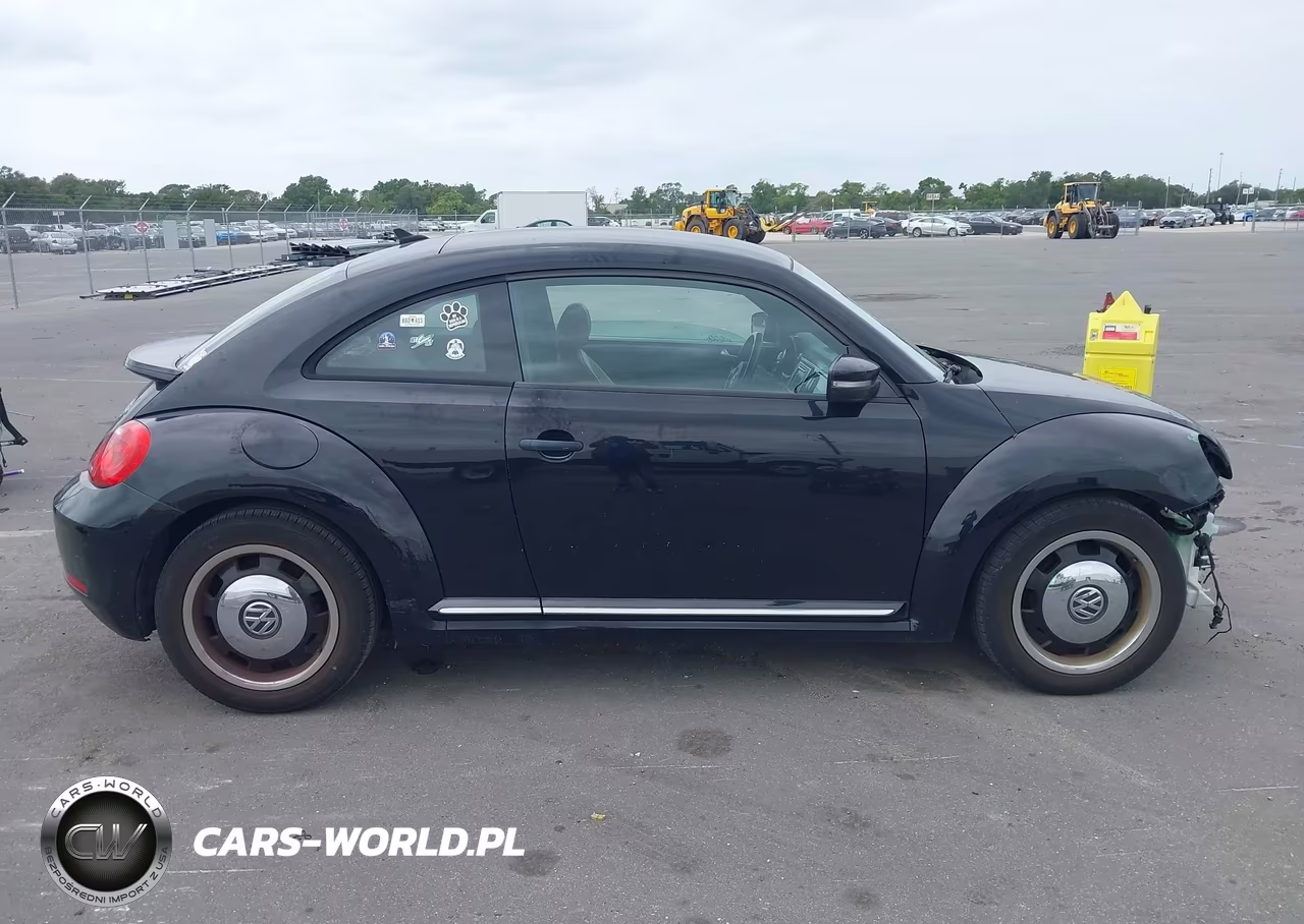 2016 Volkswagen Beetle 1.8T Classic VIN:3VWF17AT7GM634354 - 14