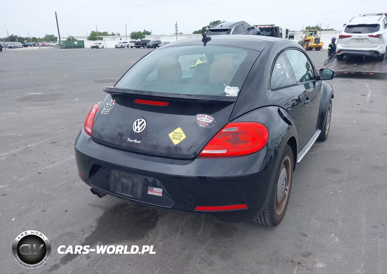 2016 Volkswagen Beetle 1.8T Classic VIN:3VWF17AT7GM634354 - 4
