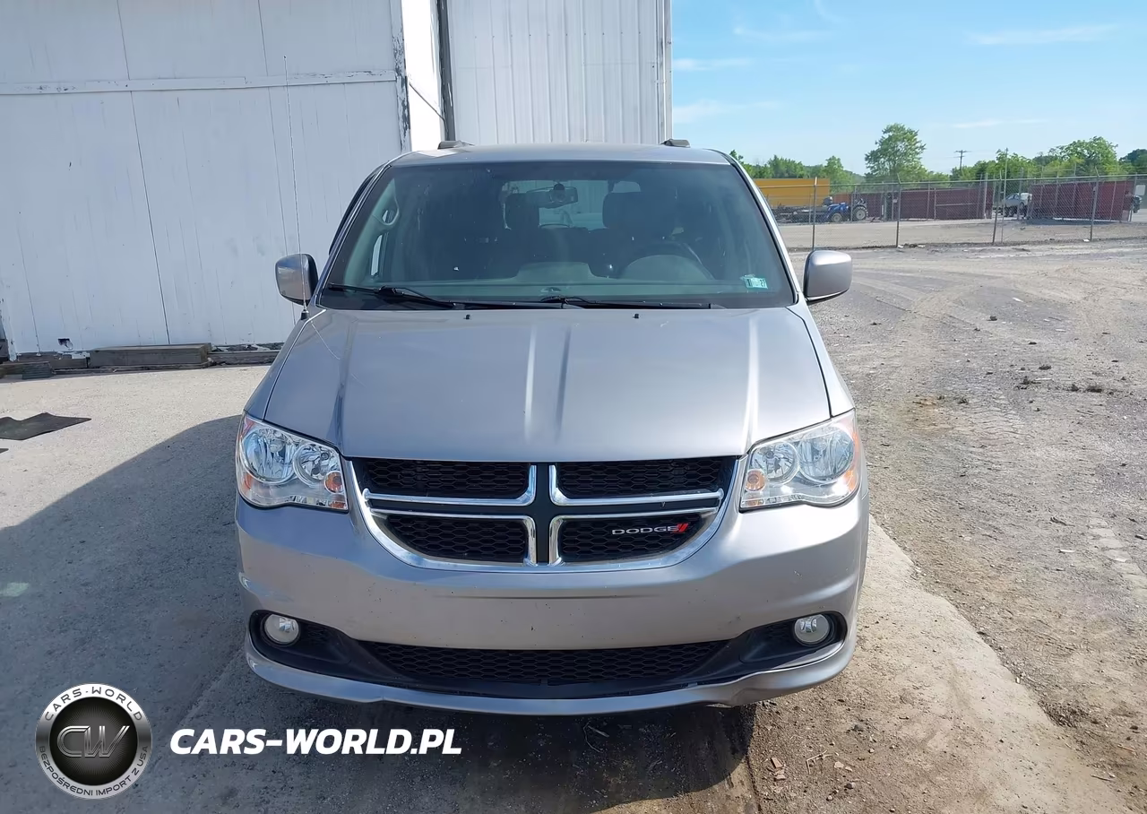 2018 Dodge Grand Caravan Sxt VIN:2C4RDGCG8JR209295 - 11